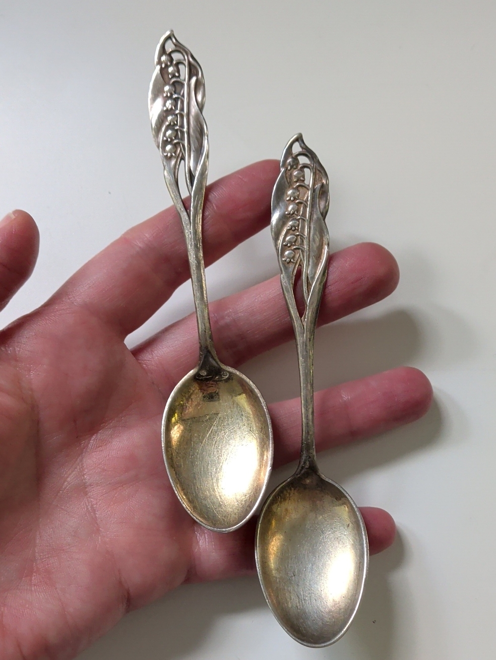 💙4/20 Pair Of Lily Of The Valley Tea Spoons